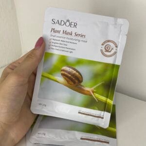 Mascarilla facial con esencia de caracol